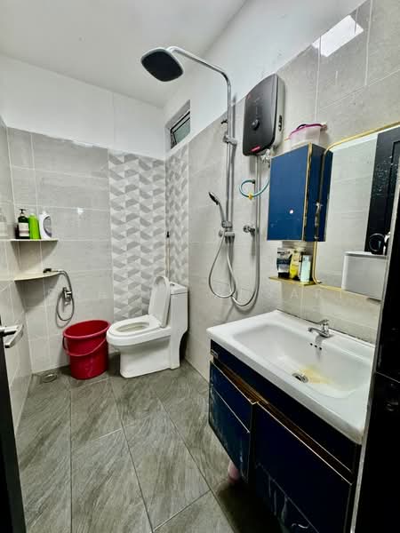 1-storey Terraced House for Sale in Taman Lukut Makmur (Lukut) - Sharul Ansari - Bathroom - PropertyGuru.com.my