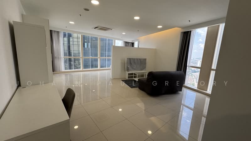 Soho untuk Disewa di Petaling Jaya (Selangor) - Johann Paul Gregory - Living Room - PropertyGuru.com.my