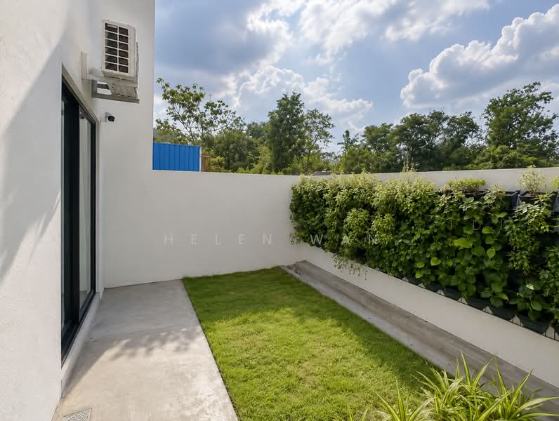 Rumah Teres 2-Tingkat untuk Dijual di Selayang (Selangor) - Helen Wan - Exterior - PropertyGuru.com.my