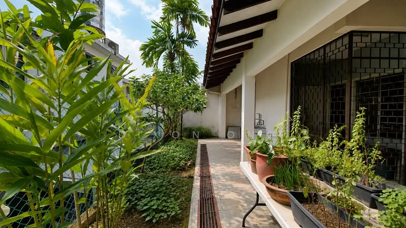 2-storey Terraced House for Sale in Bangsar Baru (Bangsar) - Dixon Ong - Corner Garden - PropertyGuru.com.my