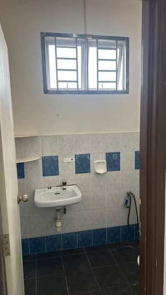 Rumah Teres 2-Tingkat untuk Dijual di Taman Nusa Bestari (Iskandar Puteri (Nusajaya)) - YC Fung - Bathroom - PropertyGuru.com.my