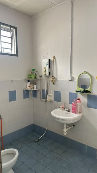 Rumah Teres 2-Tingkat untuk Dijual di Taman Nusa Bestari (Iskandar Puteri (Nusajaya)) - YC Fung - Bathroom - PropertyGuru.com.my