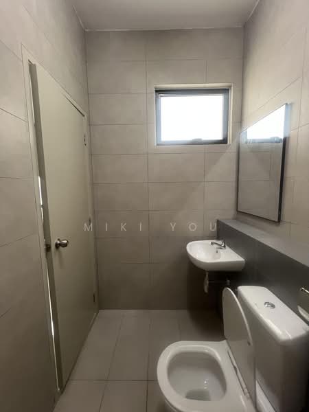 2-storey Terraced House for Rent in Telok Panglima Garang (Selangor) - Miki You - Bathroom - PropertyGuru.com.my