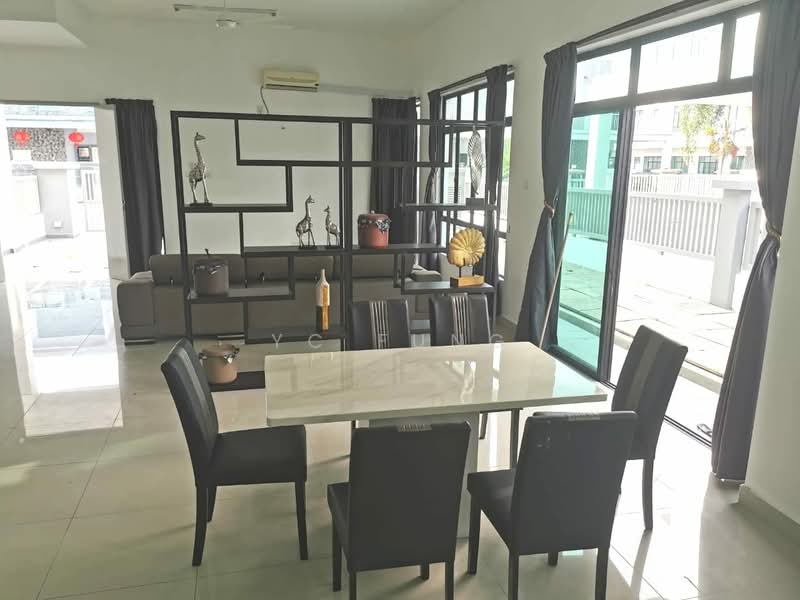 Rumah Teres untuk Disewa di Taman Pulai Hijauan (Skudai) - YC Fung - Living Room - PropertyGuru.com.my