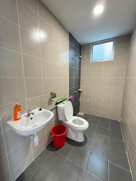 Rumah Teres 1-Tingkat untuk Disewa di Dengkil (Selangor) - Ahmad Faiz - Bathroom - PropertyGuru.com.my