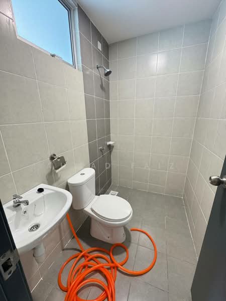 Rumah Teres 1-Tingkat untuk Disewa di Dengkil (Selangor) - Ahmad Faiz - Bathroom - PropertyGuru.com.my