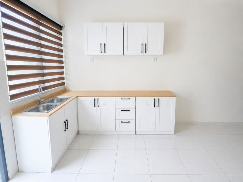 Rumah Teres 1-Tingkat untuk Disewa di Dengkil (Selangor) - Ahmad Faiz - Kitchen - PropertyGuru.com.my