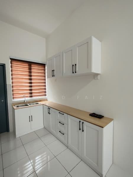 Rumah Teres 1-Tingkat untuk Disewa di Dengkil (Selangor) - Ahmad Faiz - Kitchen - PropertyGuru.com.my