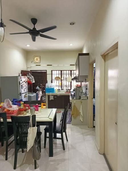 1-storey Terraced House for Sale in Taman Desa Molek (Ayer Molek) - James Yeow - PropertyGuru.com.my