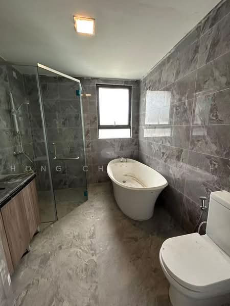 Vila Berkembar untuk Disewa di Forest City (Gelang Patah) - Hong Charng Lee - Bathroom - PropertyGuru.com.my