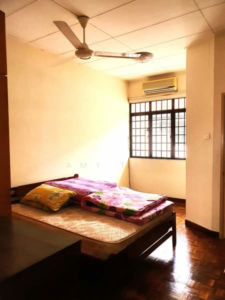 Rumah Teres 2-Tingkat untuk Dijual di Bandar Utama 7 (Bandar Utama) - Amy Tan - Bedroom - PropertyGuru.com.my