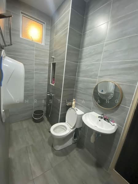 Rumah Kluster untuk Dijual di Taman Mutiara Rini (Skudai) - Christina Ang - Bathroom - PropertyGuru.com.my