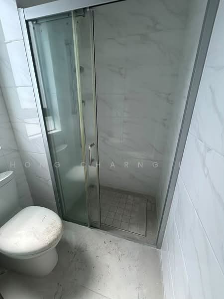 Apartment for Rent at Starview Bay @ Forest City - Hong Charng Lee - Bathroom - PropertyGuru.com.my