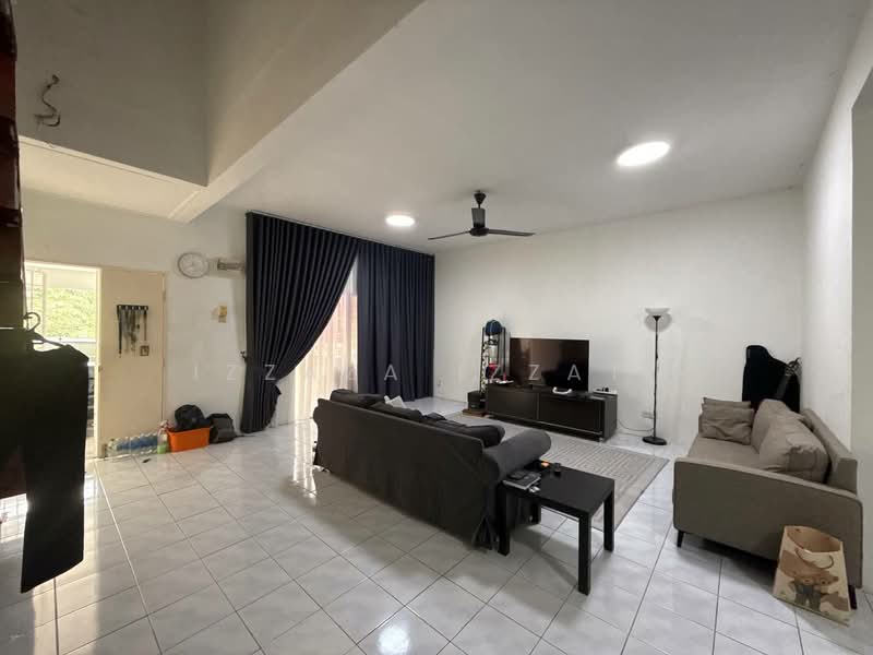 Terraced House for Sale in Gombak (Selangor) - Izzaza Izzati - Living Room - PropertyGuru.com.my