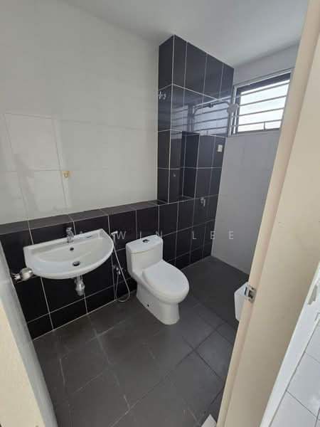 2-storey Terraced House for Rent in Setia Alam (Selangor) - Alwin Lee - Bathroom - PropertyGuru.com.my