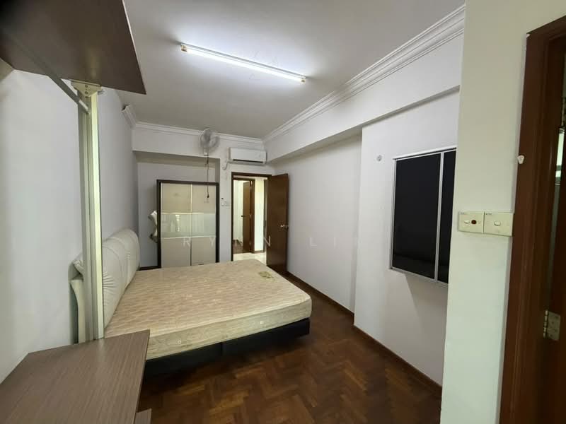 Apartment for Rent at Molek Pine 1 - Rynn Lim - PropertyGuru.com.my