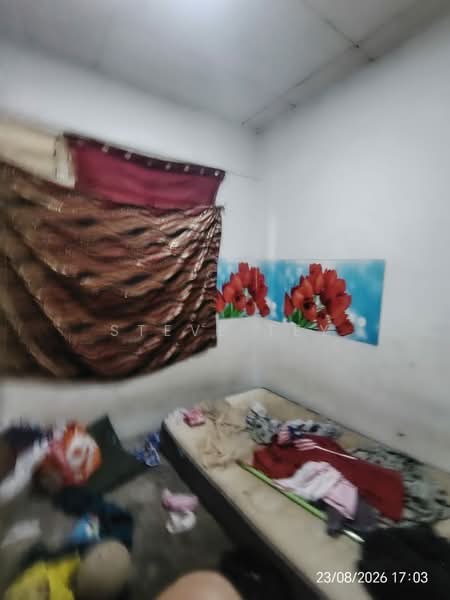 Flat for Sale at Rumah Pangsa Akasia - Steve Tey - Bedroom - PropertyGuru.com.my