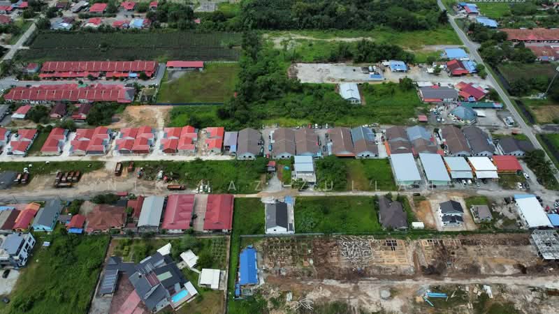 Tanah Kediaman untuk Dijual di Kampung Jalan Kebun (Shah Alam) - Nik Hazizullah - PropertyGuru.com.my