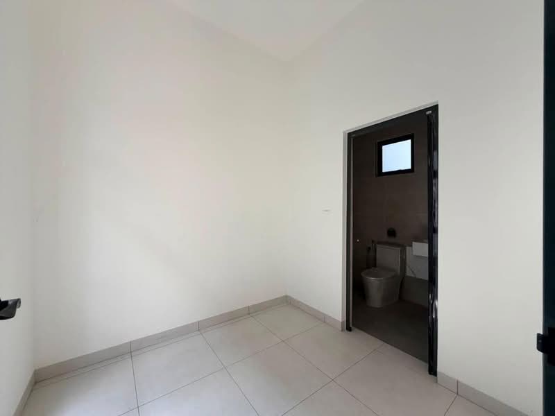 Semi-Detached House for Sale in Johor Bahru (Johor) - Jordan . - PropertyGuru.com.my