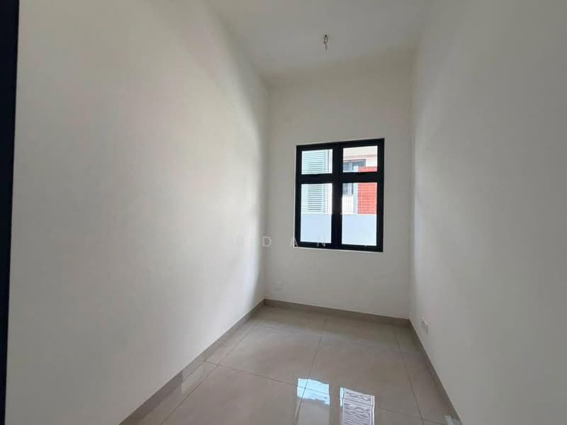 Semi-Detached House for Sale in Johor Bahru (Johor) - Jordan . - PropertyGuru.com.my