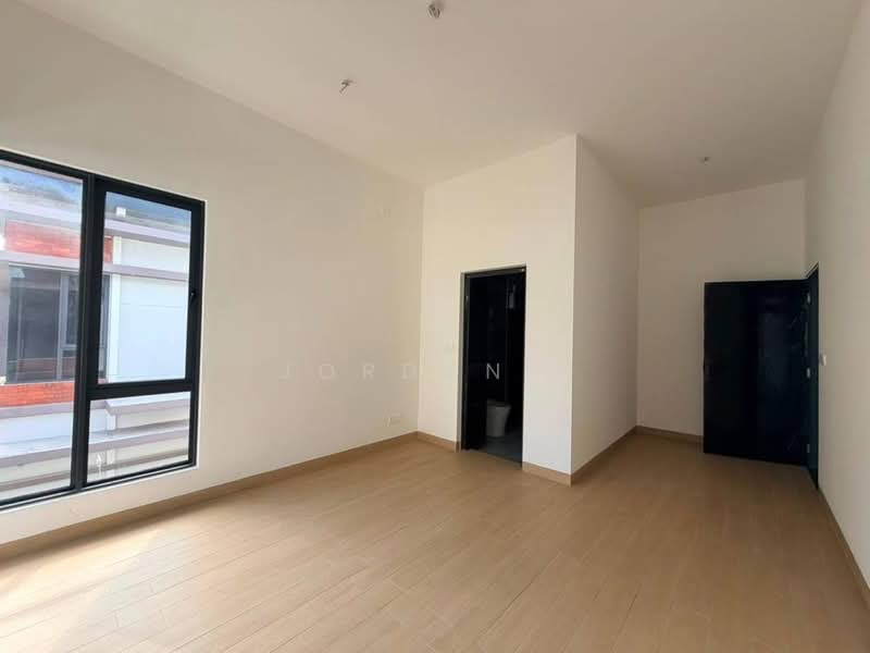 Semi-Detached House for Sale in Johor Bahru (Johor) - Jordan . - PropertyGuru.com.my