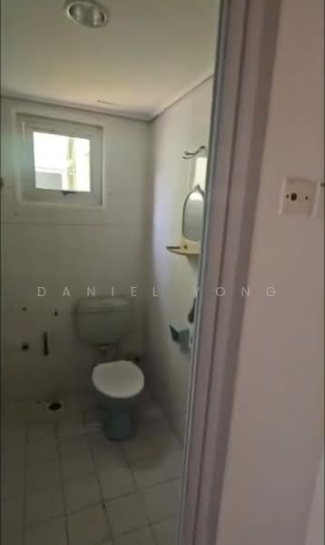 Pangsapuri untuk Dijual di Lily & Jasmine Apartment - Daniel Yong - Bathroom - PropertyGuru.com.my