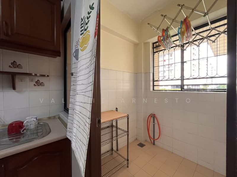 Kondominium untuk Dijual di Puncak Prima - Valerie Arnesto - Kitchen - PropertyGuru.com.my