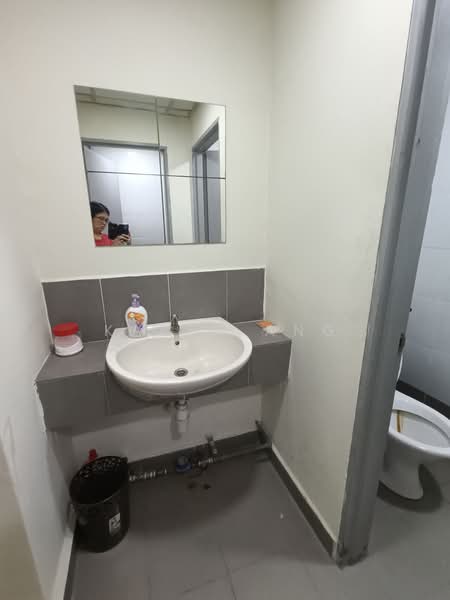 Shop / Office for Sale in Petaling Jaya (Selangor) - Karen Ang - Bathroom - PropertyGuru.com.my