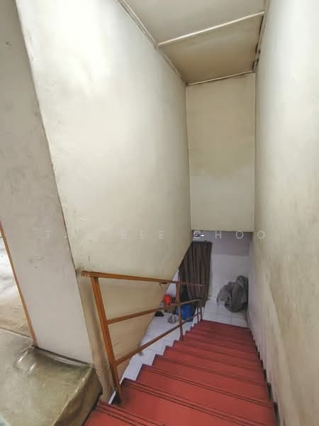 Rumah Teres 2-Tingkat untuk Dijual di Bandar Kinrara Seksyen 1 (Bandar Kinrara) - Tan Bee Choo - Corridor - PropertyGuru.com.my