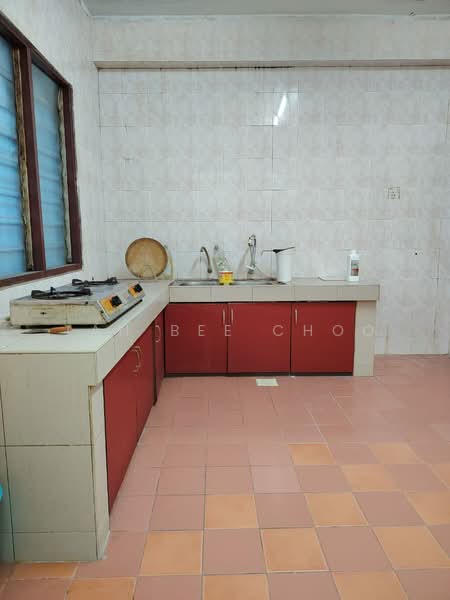 Rumah Teres 2-Tingkat untuk Dijual di Bandar Kinrara Seksyen 1 (Bandar Kinrara) - Tan Bee Choo - Kitchen - PropertyGuru.com.my