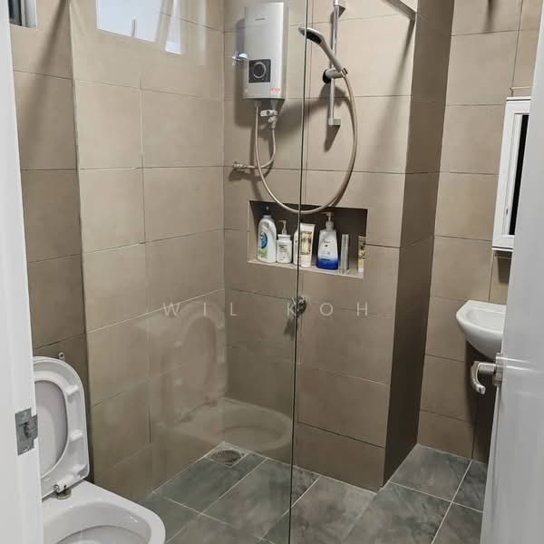 Kediaman Servis untuk Disewa di Akasa - Wil Koh - Bathroom - PropertyGuru.com.my