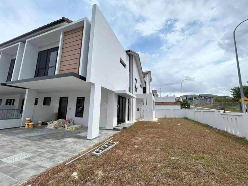 Rumah Teres untuk Dijual di Taman Desa Tebrau (Tebrau) - Jordan . - PropertyGuru.com.my