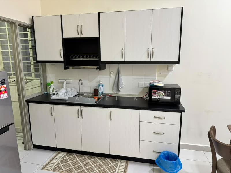 Service Residence for Rent at Vue Residences - Daniel Kok - Kitchen - PropertyGuru.com.my