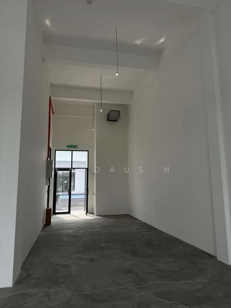 Shop / Office untuk Disewa di Eco Grandeur (Puncak Alam) - Firdaus N - Entrance - PropertyGuru.com.my