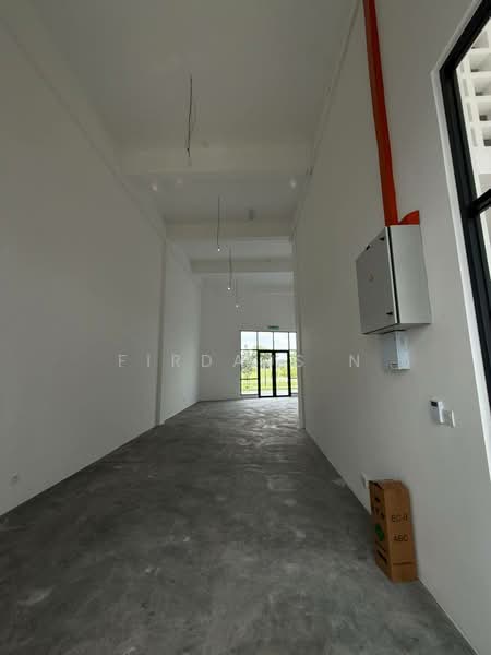 Shop / Office untuk Disewa di Eco Grandeur (Puncak Alam) - Firdaus N - Interior - PropertyGuru.com.my