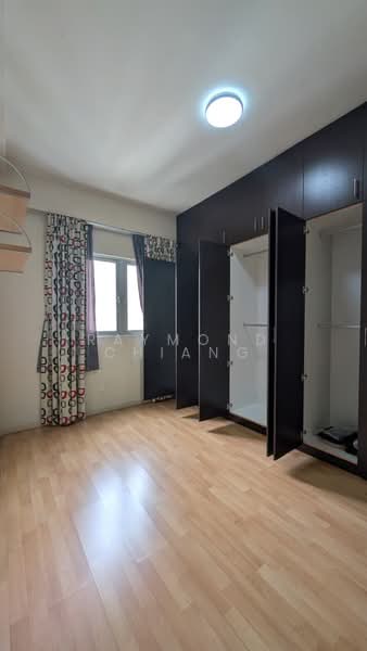 Condominium for Sale at The Tamarind - Raymond Chiang - Bedroom - PropertyGuru.com.my