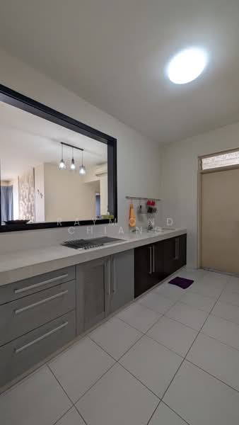 Condominium for Sale at The Tamarind - Raymond Chiang - Kitchen - PropertyGuru.com.my