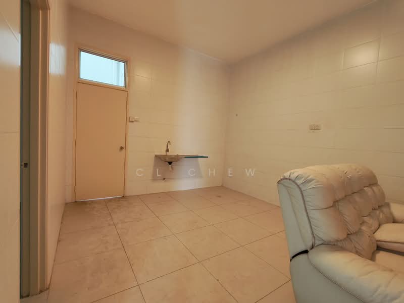 Rumah Kluster untuk Dijual di Bandar Parklands (Klang) - CL Chew - Dry Kitchen - PropertyGuru.com.my