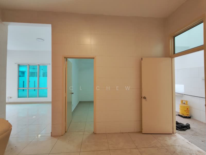 Rumah Kluster untuk Dijual di Bandar Parklands (Klang) - CL Chew - Dry Kitchen - PropertyGuru.com.my