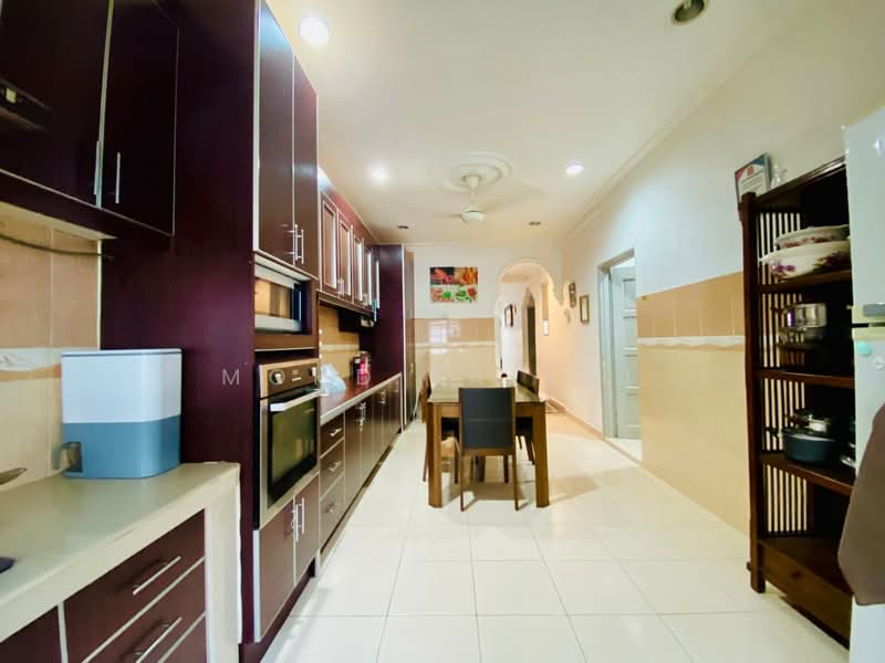Rumah Teres 2-Tingkat untuk Dijual di Ulu Kelang (Selangor) - Mohd Faizal - Kitchen - PropertyGuru.com.my