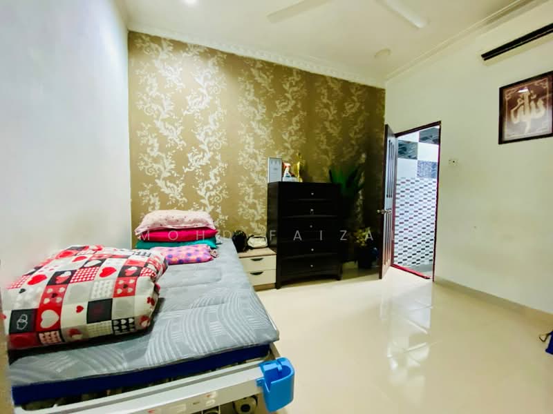 Rumah Teres 2-Tingkat untuk Dijual di Ulu Kelang (Selangor) - Mohd Faizal - Bedroom - PropertyGuru.com.my