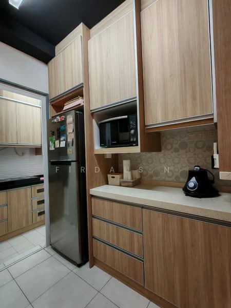 Apartment for Sale at MasReca n19eteen - Firdaus N - Kitchen - PropertyGuru.com.my