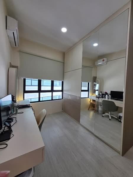 Service Residence for Sale at Gem Suites - Nicholas Tan - PropertyGuru.com.my