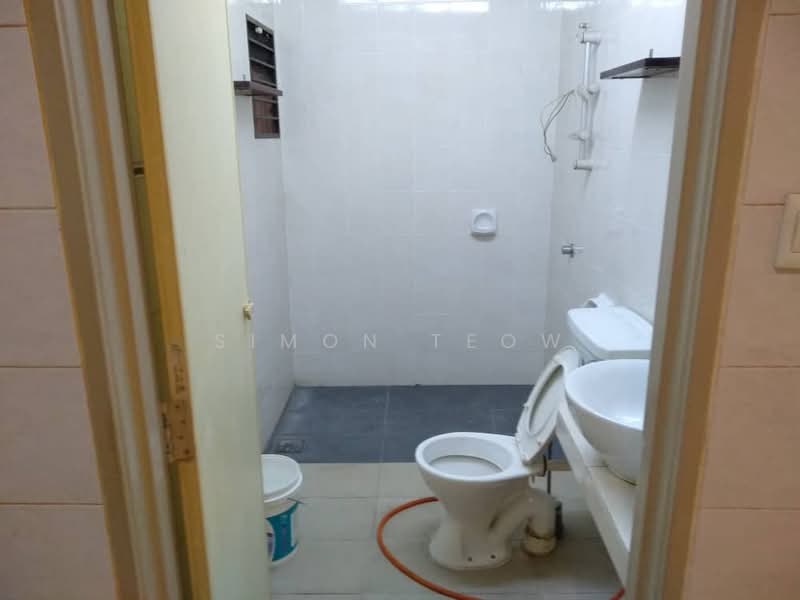 Rumah Teres 2-Tingkat untuk Dijual di Puchong (Selangor) - Simon Teow - Bathroom - PropertyGuru.com.my