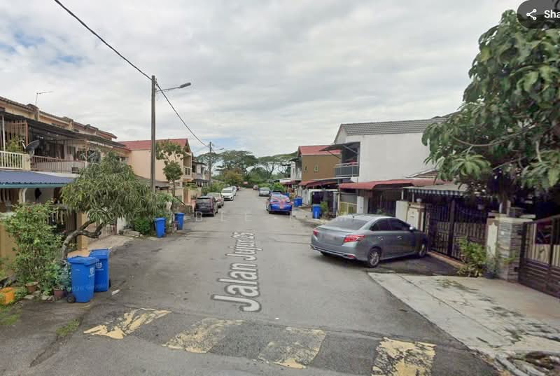 2-storey Terraced House for Sale in Taman Sri Muda (Shah Alam) - Bee Kim - Exterior - PropertyGuru.com.my