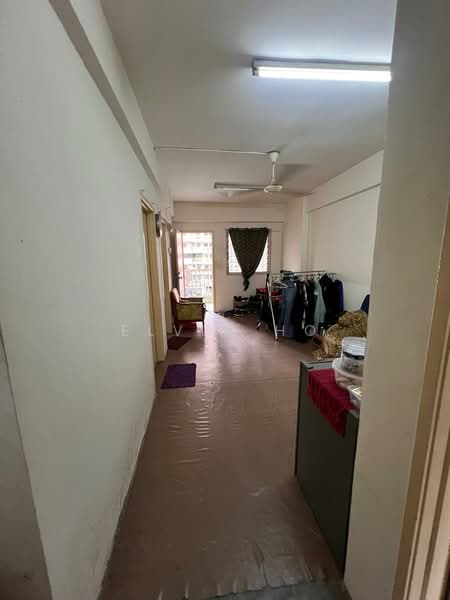 Flat for Sale at Bandar Tasik Selatan (Low Cost) - Elvin Ho - Corridor - PropertyGuru.com.my
