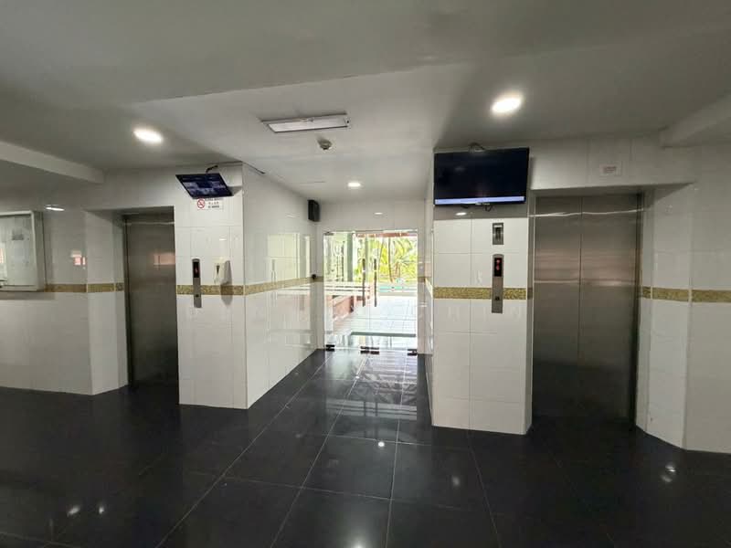 Condominium for Rent at Greenview Residence - Dennix Chin - Lobby - PropertyGuru.com.my