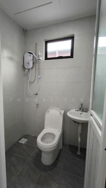 Townhouse for Rent in Kuching (Sarawak) - Thomas Tong - Bathroom - PropertyGuru.com.my