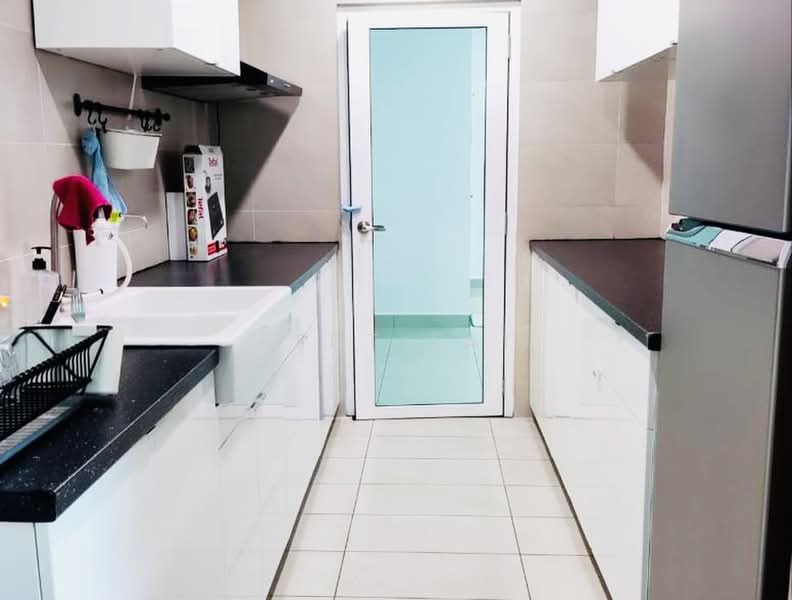 Kondominium untuk Dijual di Setia Pinnacle - Kent Lai - Kitchen - PropertyGuru.com.my
