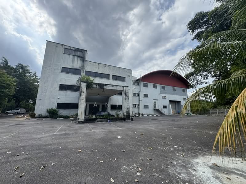 Kilang untuk Disewa di Seksyen 33 (Shah Alam) - DANIEL . - Exterior - PropertyGuru.com.my